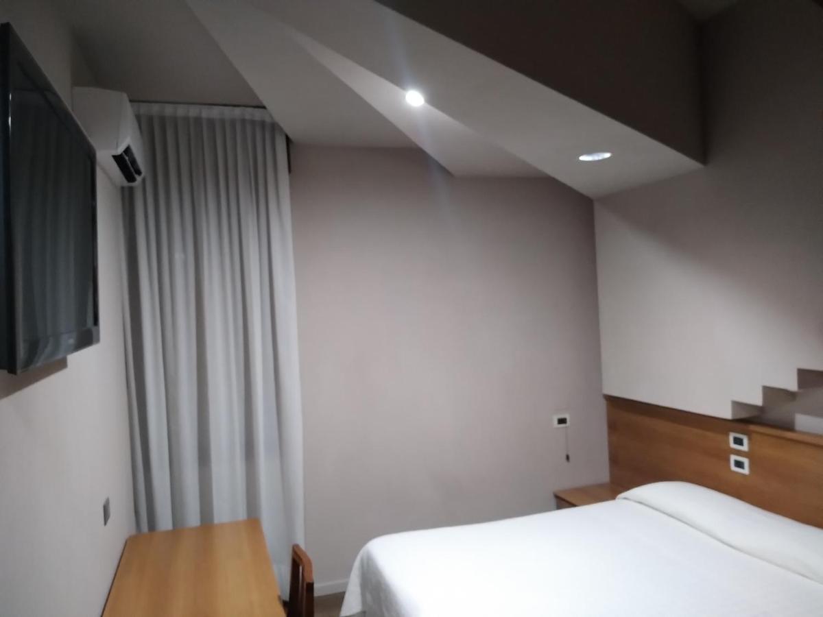 Park Hotel Italia Tezze sul Brenta Luaran gambar