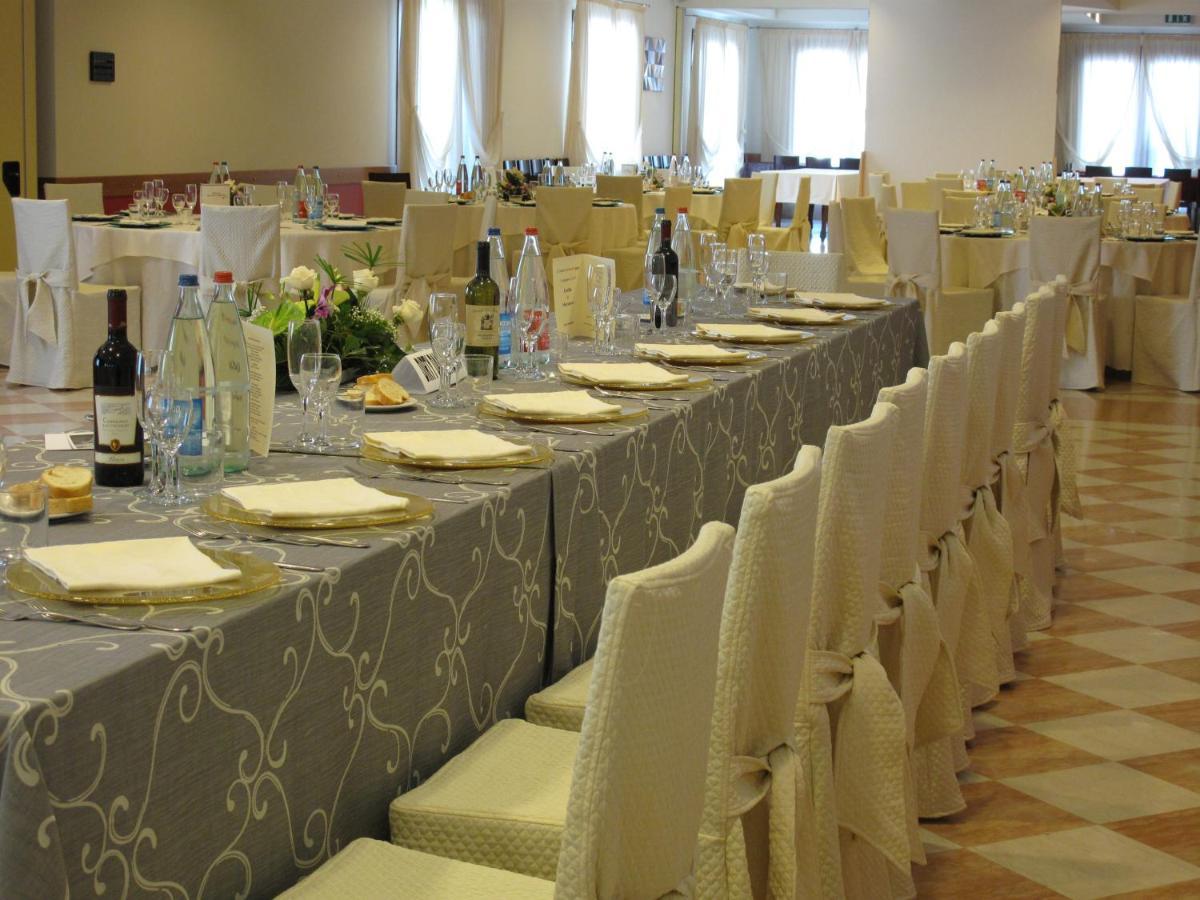 Park Hotel Italia Tezze sul Brenta Luaran gambar